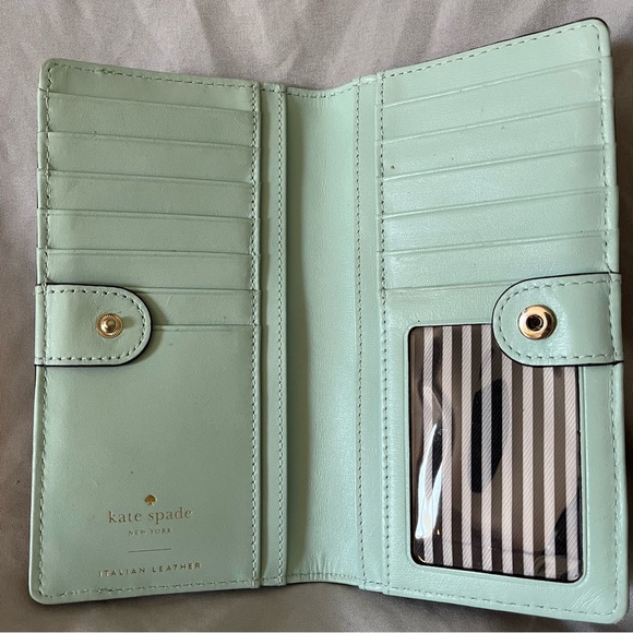 Kate spade wallet - Picture 2 of 3